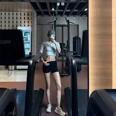 康巧巧